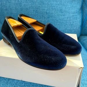Men’s Del Toro Size 10 navy velvet smoking slipper / loafer